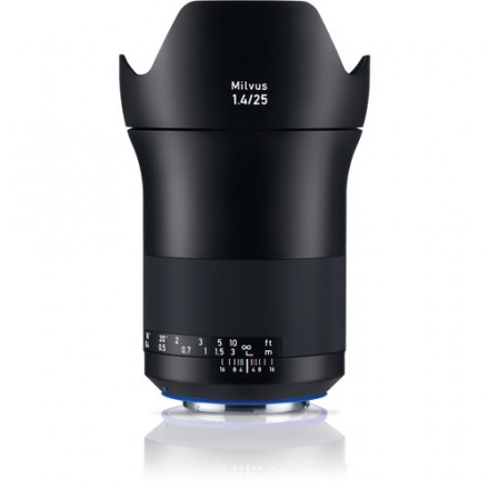 Carl Zeiss Milvus 25mm f/1.4 ZE for Canon EF Carl Zeiss Milvus 25mm f/1.4 ZE for Canon EF