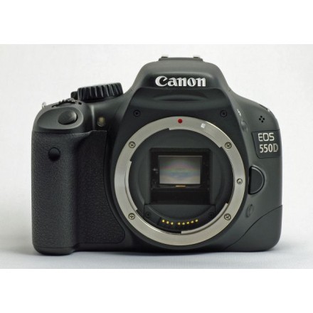 Цифр. фотокамера зеркальная Canon EOS 550D body