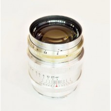 Об'єктив Юпітер-9 85mm f/2