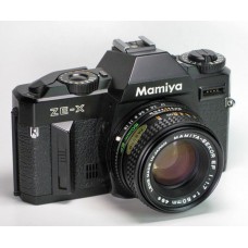 Пленочная фотокамера зеркальная Mamiya ZE-X Maiya-Sekor EF 50mm f/1.7