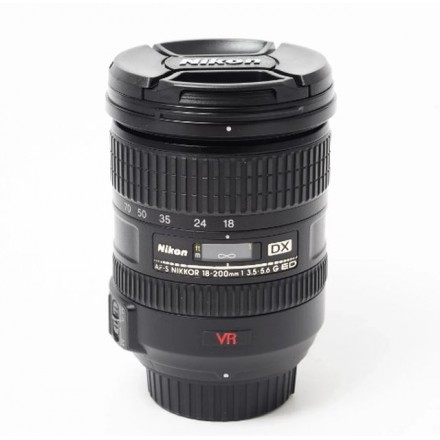 Об'єктив Nikon 18-200mm f3.5-5.6G AF-S DX ED VR б/у