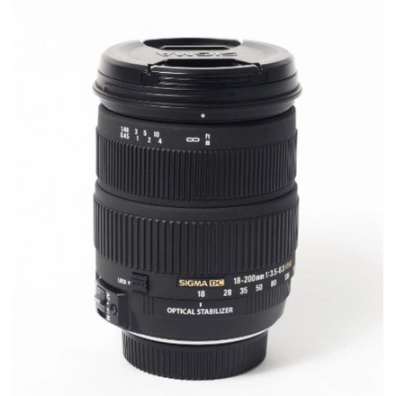 Об'єктив Sigma 18-200mm f/3.5-6.3 DC OS HSM Nikon