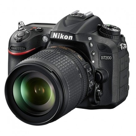 Цифр. фотокамера зеркальная Nikon D7200 + 18-105mm Цифр. фотокамера зеркальная Nikon D7200 + 18-105mm