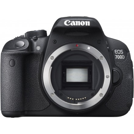 Цифр. фотокамера зеркальная Canon EOS 700D Body