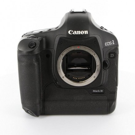 Цифр. фотокамера зеркальная Canon EOS-1D Mark III