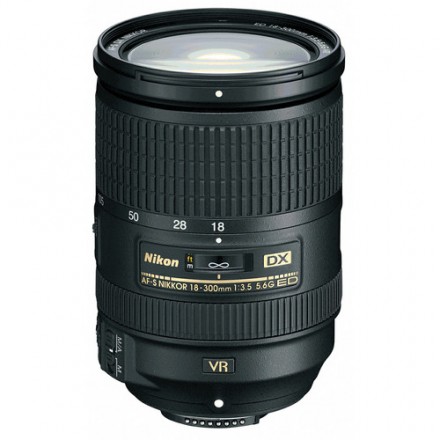 Объектив Nikon 18-300mm f/3.5-5.6G AF-S DX ED VR