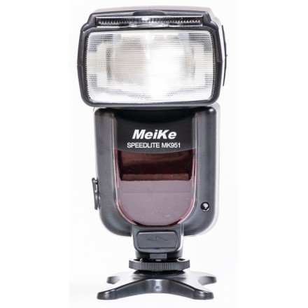 Вспышка Meike Canon 951