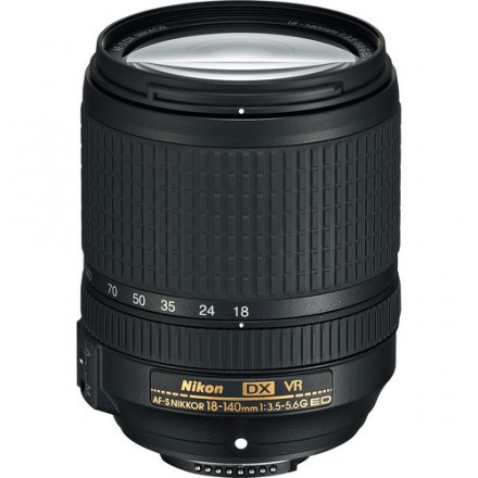 Объектив Nikon 18-140mm f/3.5-5.6G ED VR AF-S DX NIKKOR
