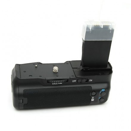 Батарейный блок Meike MK-550 for Canon 550D